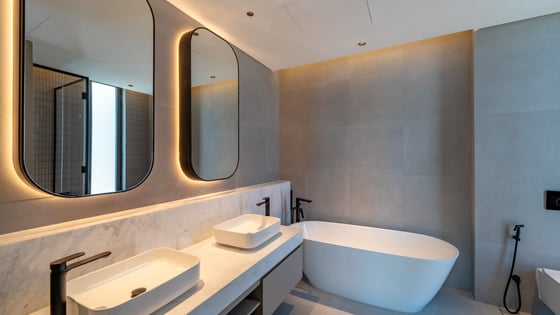 Luxury Corner Home | Near Park and Pool | Warranty, picture 24