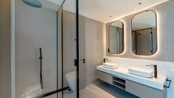 Luxury Corner Home | Near Park and Pool | Warranty, picture 25