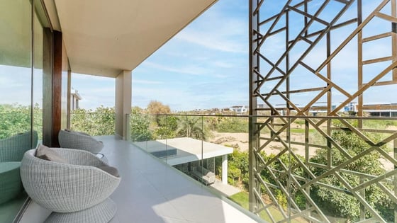 Stunning Dubai Hills Villa with Pool and Garden, picture 1