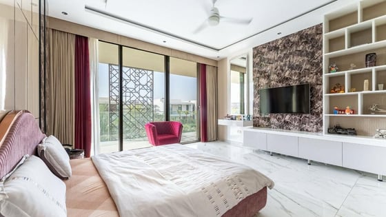 Stunning Dubai Hills Villa with Pool and Garden, picture 12