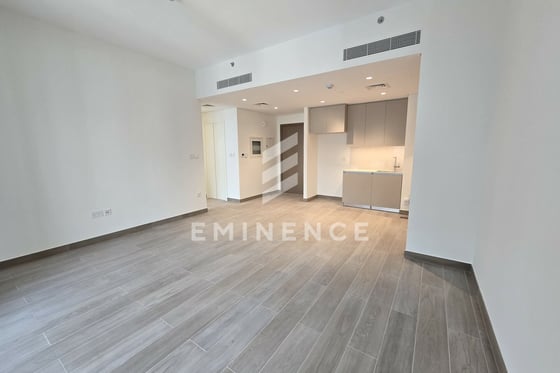 BEST DEAL | MODERN | BEACH ACCESS, picture 3