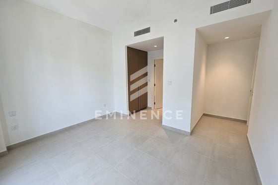 BEST DEAL | MODERN | BEACH ACCESS, picture 13