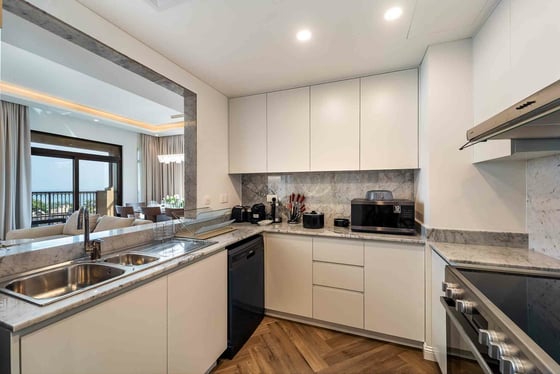 Stylish 3BR | Family Friendly | Prime Location, picture 8