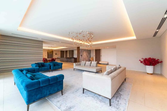 Ultra Luxury | Palm and Beach View | Spacious, picture 4