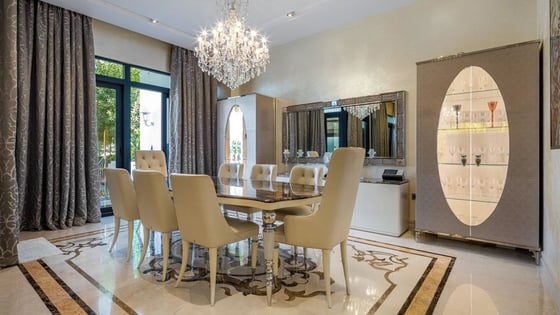 Luxurious villa in Palm Jumeirah with beach access, picture 4