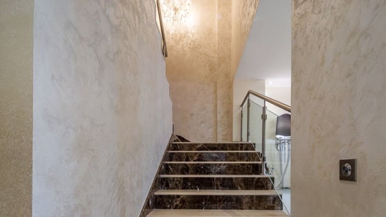 Luxurious villa in Palm Jumeirah with beach access, picture 14