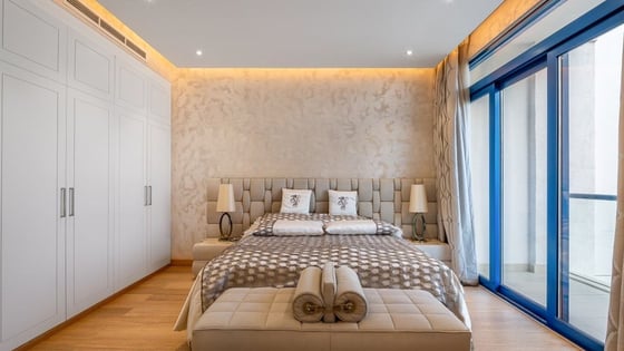 Luxurious villa in Palm Jumeirah with beach access, picture 8