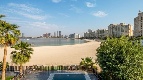 Luxurious villa in Palm Jumeirah with beach access, picture 18