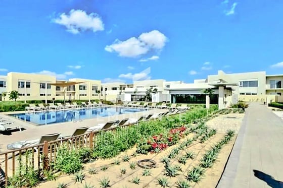 Single Row | Ready To Move In | Terrace Unit, picture 26