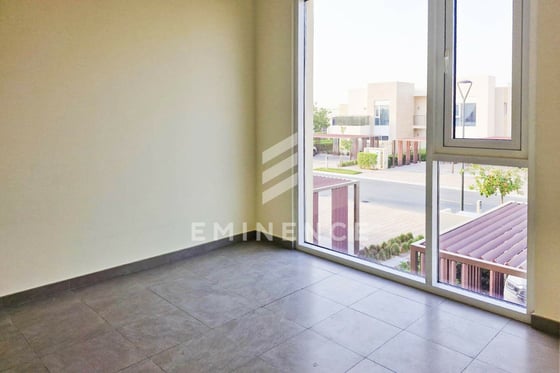 Single Row | Ready To Move In | Terrace Unit, picture 8