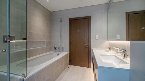 Stunning Villa in District One | Private Pool | Exquisite Marble Finishes, picture 15