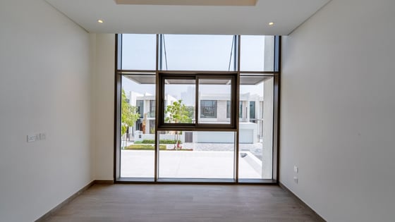 Stunning Villa in District One | Private Pool | Exquisite Marble Finishes, picture 10