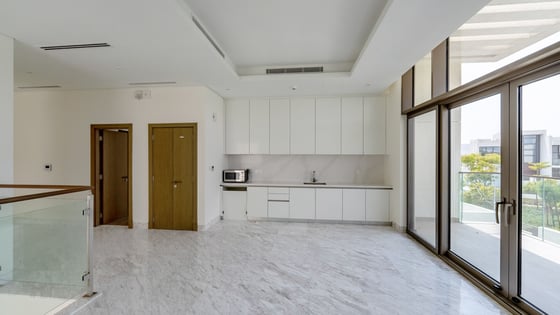 Stunning Villa in District One | Private Pool | Exquisite Marble Finishes, picture 8