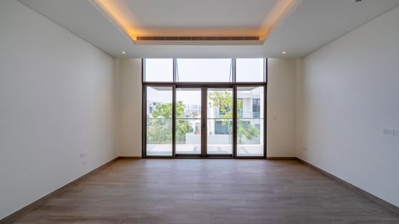 Stunning Villa in District One | Private Pool | Exquisite Marble Finishes, picture 6