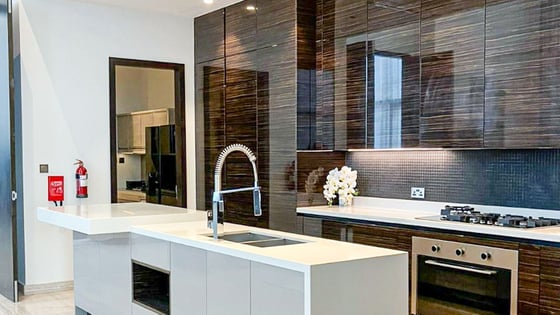 Luxury apartment in Dubai Marina with private lounge, picture 9