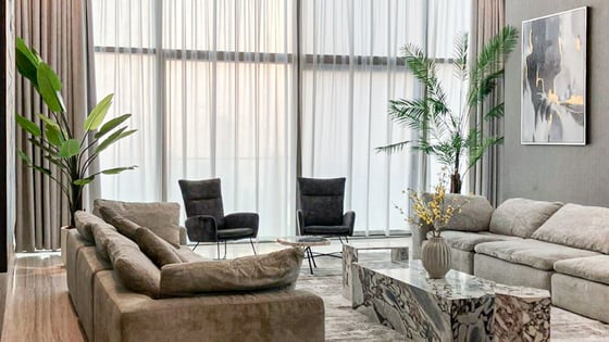 Luxury apartment in Dubai Marina with private lounge, picture 1