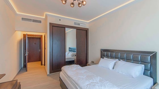 Upgraded apartment in Dubai Marina with palm views, picture 39