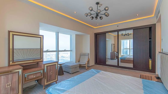 Upgraded apartment in Dubai Marina with palm views, picture 20