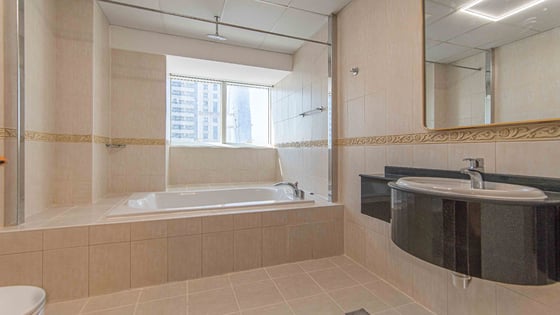 Upgraded apartment in Dubai Marina with palm views, picture 23