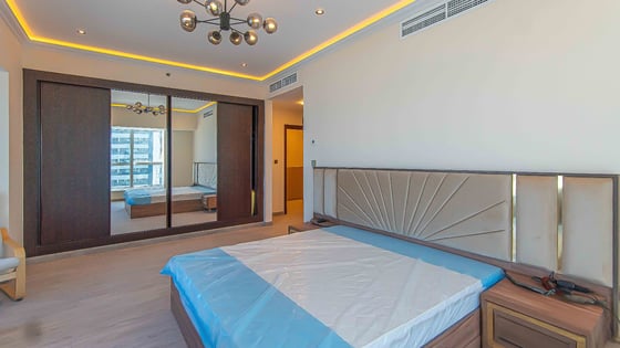 Upgraded apartment in Dubai Marina with palm views, picture 21