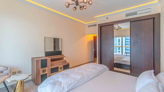 Upgraded apartment in Dubai Marina with palm views, picture 38