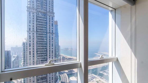 Upgraded apartment in Dubai Marina with palm views, picture 7