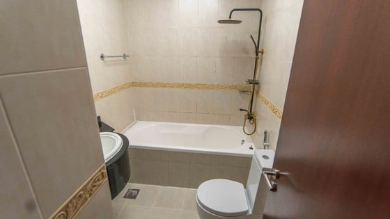 Upgraded apartment in Dubai Marina with palm views, picture 50