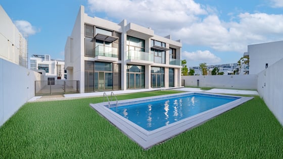 Luxury Villa | District One Phase III | Elegant, picture 1
