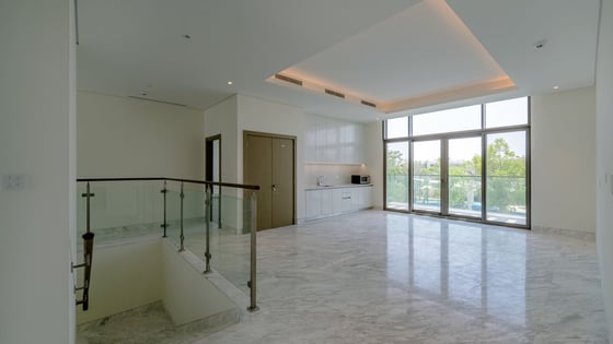 Luxury 5BR Villa | District One Phase III | Prime, picture 5