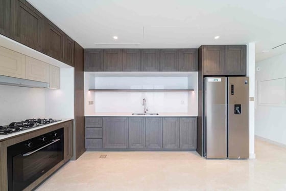 Waterfront Living | Spacious | Luxury Finishes, picture 5