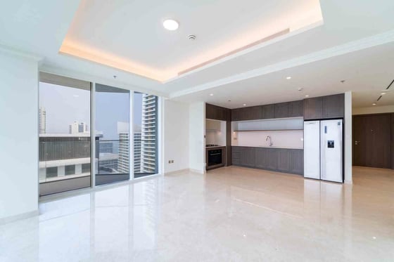 Waterfront Living | Spacious | Luxury Finishes, picture 3