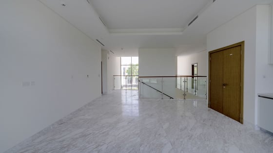 Exquisite 5BR Villa | District One Phase III, picture 17