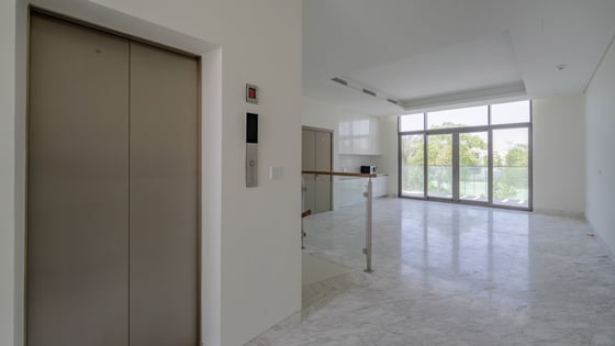 Exquisite 5BR Villa | District One Phase III, picture 15