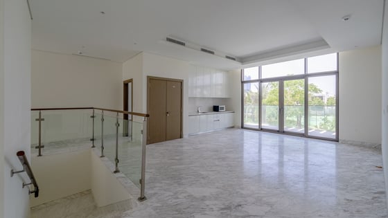Exquisite 5BR Villa | District One Phase III, picture 16