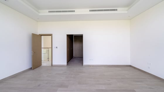 Exquisite 5BR Villa | District One Phase III, picture 21