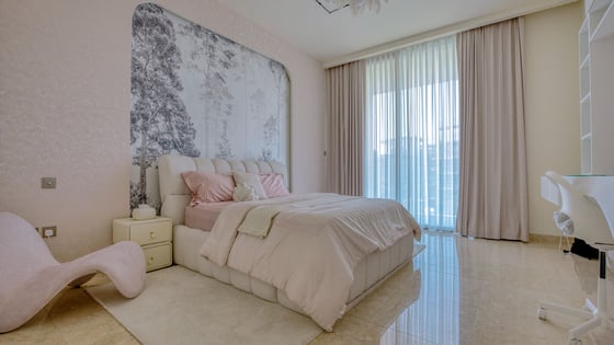 Elegant Dubai Hills Villa with Private Pool, picture 12