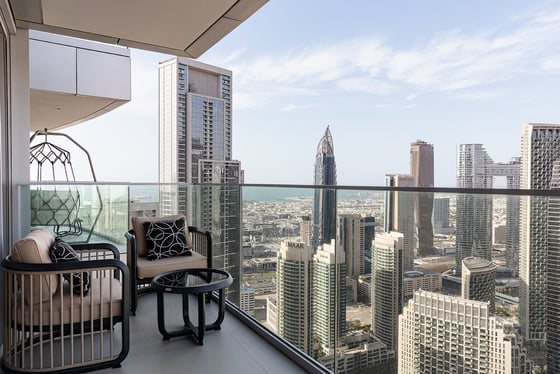 Luxury 4BR | Burj and Fountain Views | High Floor, picture 1