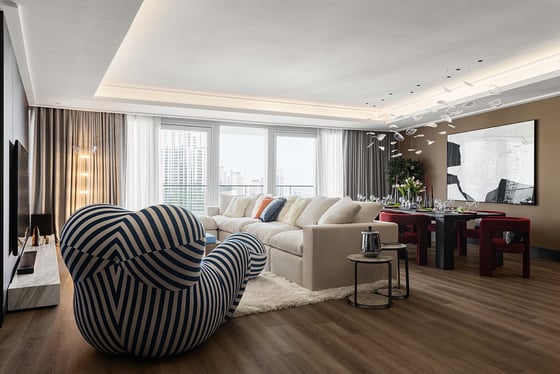 Luxury 4BR | Burj and Fountain Views | High Floor, picture 2