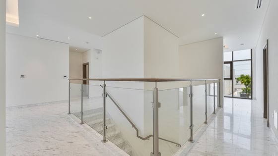 Stunning Villa in MBR City with community view, picture 20