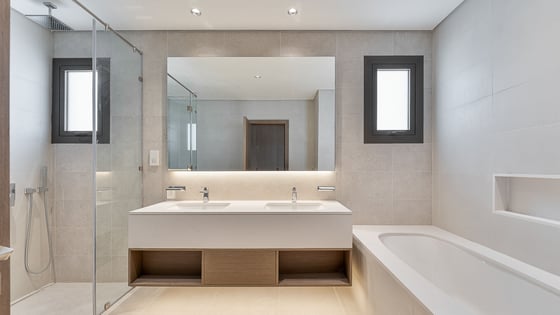 Stunning Villa in MBR City with community view, picture 31