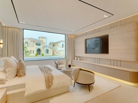 Stunning Villa | Luxurious Living | Private Pool &amp; Gym, picture 13