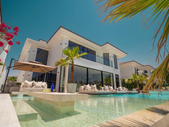 Stunning Villa | Luxurious Living | Private Pool &amp; Gym, picture 30