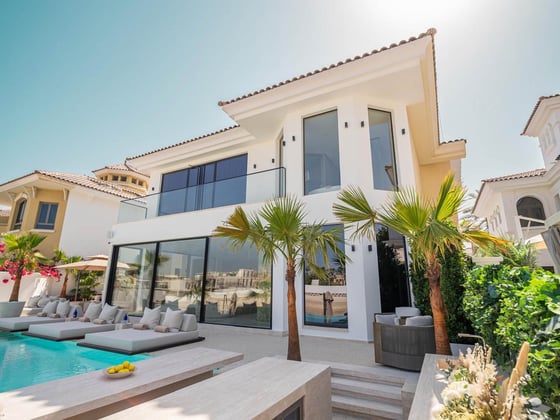 Stunning Villa | Luxurious Living | Private Pool &amp; Gym, picture 32