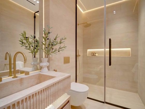 Stunning Villa | Luxurious Living | Private Pool &amp; Gym, picture 25
