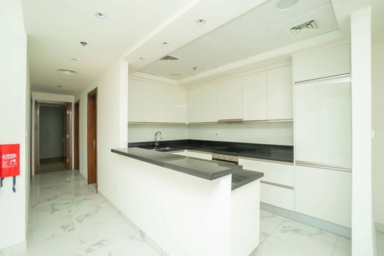 High Floor | Vacant | Canal View, picture 14
