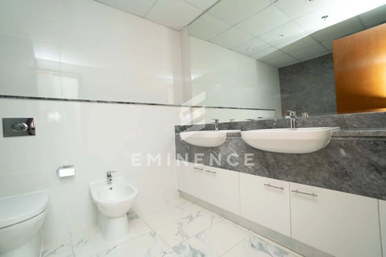 High Floor | Vacant | Canal View, picture 27
