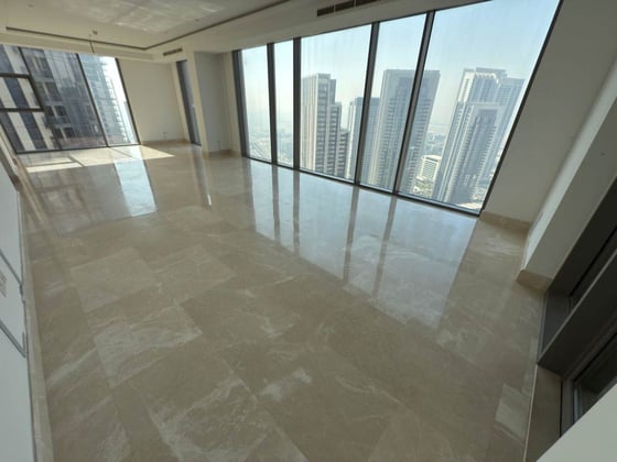 Skyline Luxury | Private Pool | Exclusive 4-Bedroom Apartment, picture 5