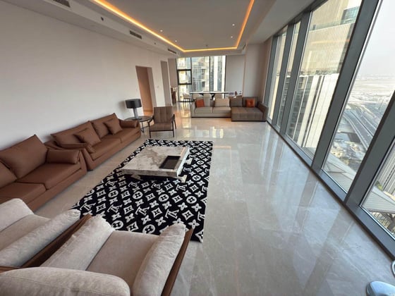 Skyline Luxury | Private Pool | Exclusive 4-Bedroom Apartment, picture 2