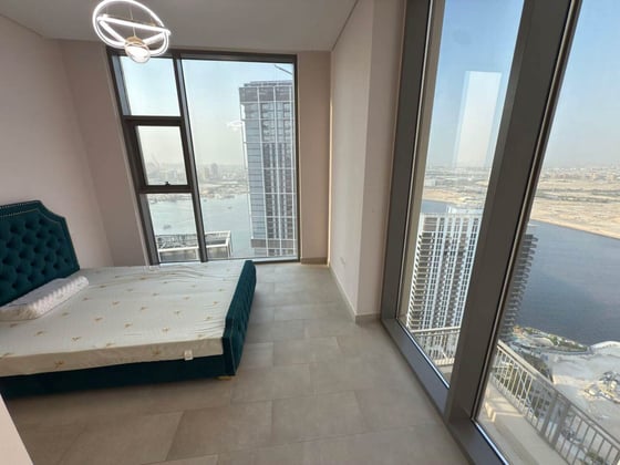 Skyline Luxury | Private Pool | Exclusive 4-Bedroom Apartment, picture 10