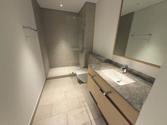 Skyline Luxury | Private Pool | Exclusive 4-Bedroom Apartment, picture 13